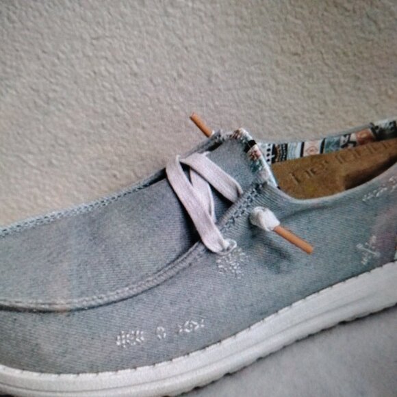 Hey Dude  Slip on shoes - Picture 7 of 7